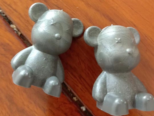 濟(jì)寧安屹工貿(mào)承接注塑模具和注塑產(chǎn)品專(zhuān)業(yè)代工，金日接單網(wǎng)紅小熊杯，日產(chǎn)8萬(wàn)只